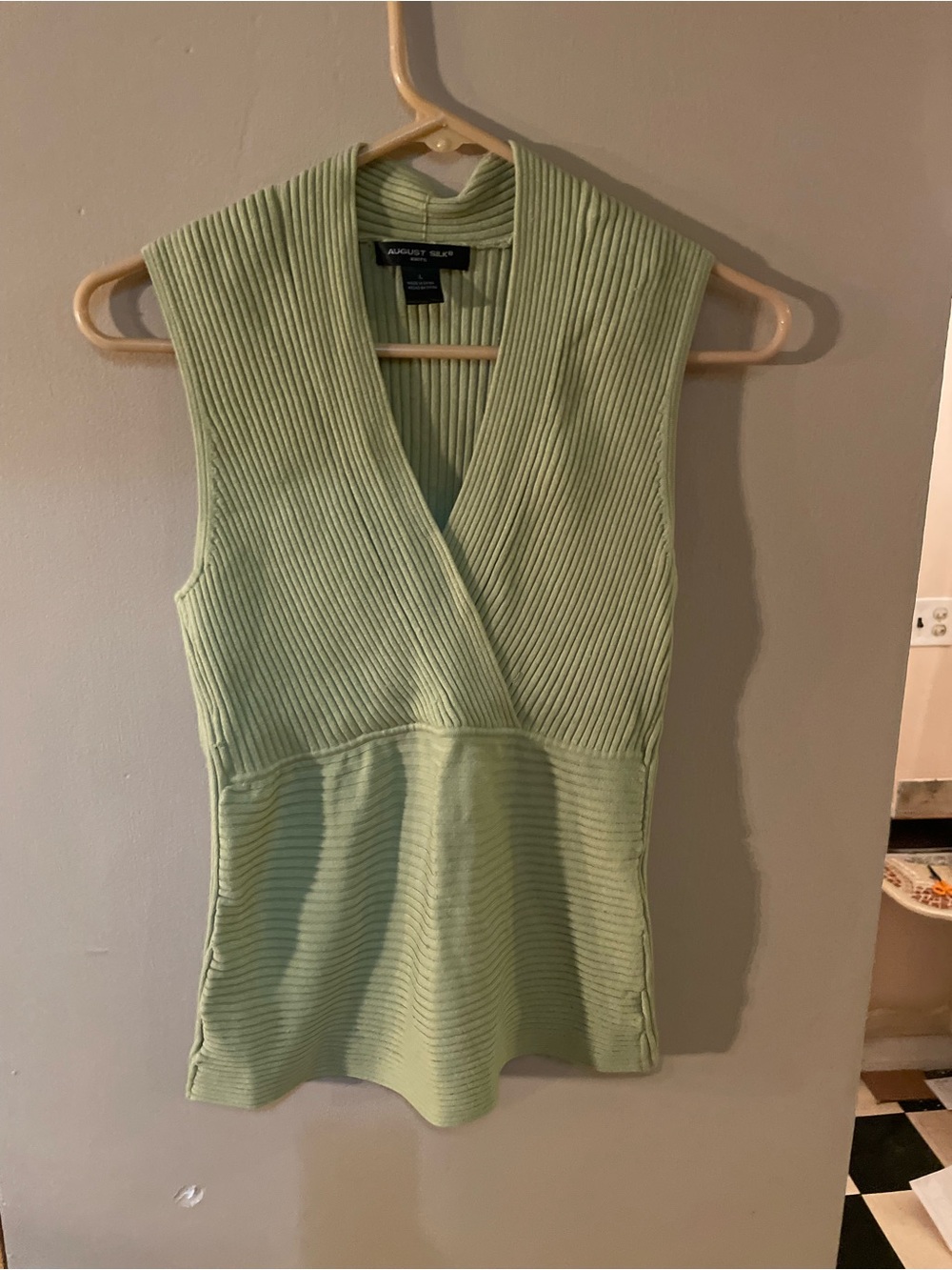 Vintage 90s August Silk Sleeveless Ribbed V-Neck Top in Light Green